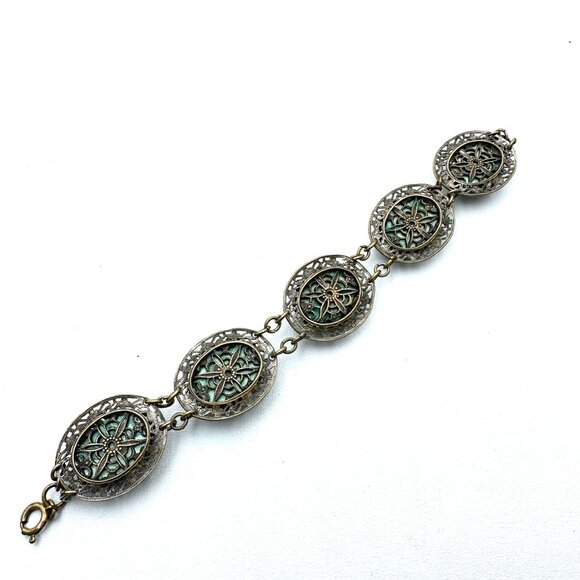 Vintage Czech Green Peking Glass Antiqued Gold Tone Bracelet 7 Inch - Picture 5 of 6